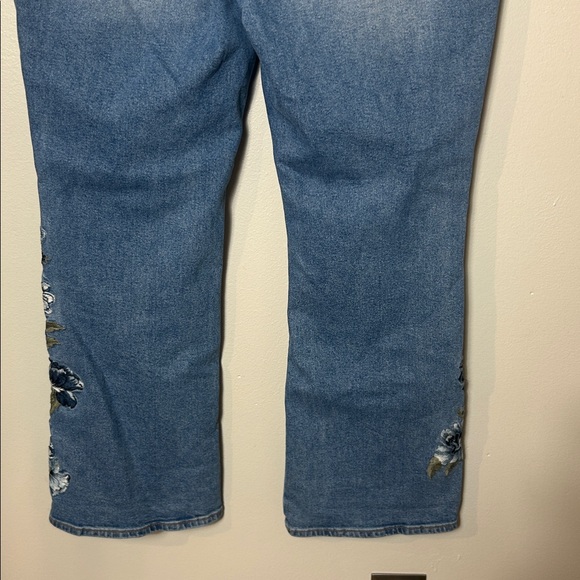 Driftwood Kelly bootcut embroidered blue floral Blue Fleurs jeans EUC, 22 - Picture 8 of 11